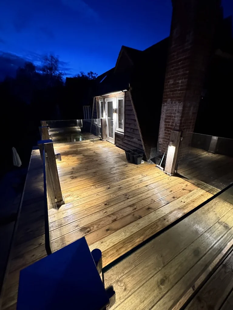 Rooftop Decking Southampton — CMW Roofing